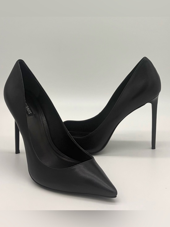 Ruthie Davis Shoes - Ruthie Davis Black Pointed-Toe Stiletto Pumps